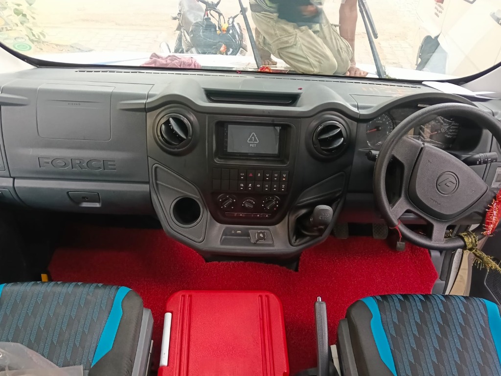 Force Urbania 17 seater interior